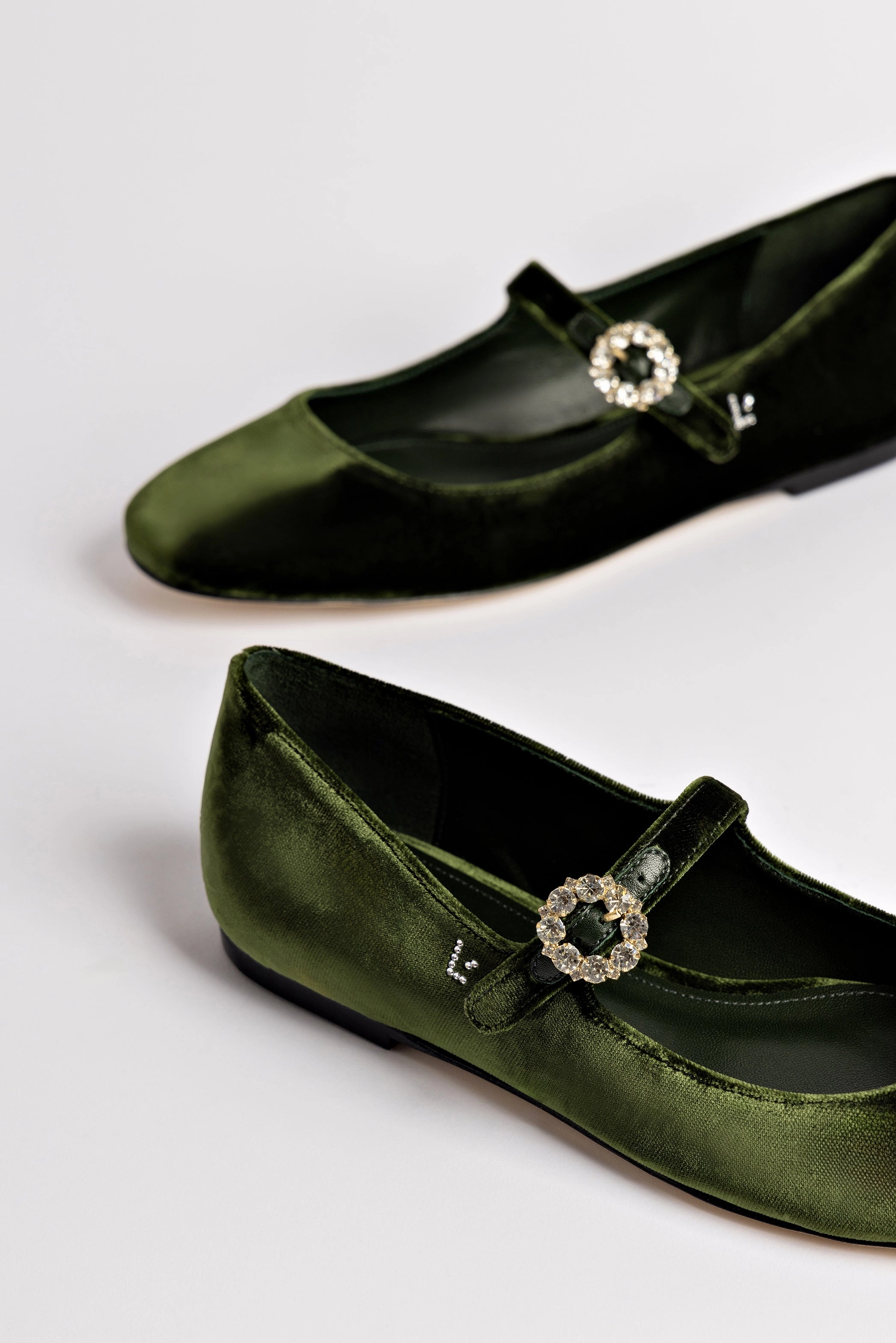 Blair Ballet Flat In Bosco Velvet