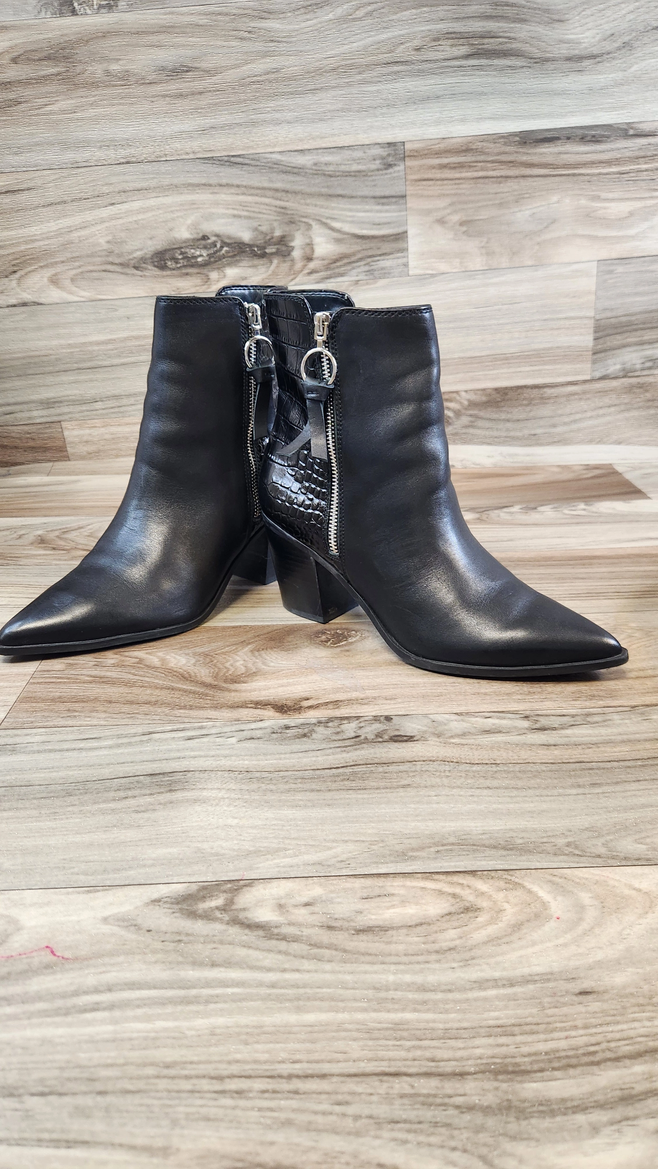 Boots Ankle Heels By Aldo In Black, Size: 9