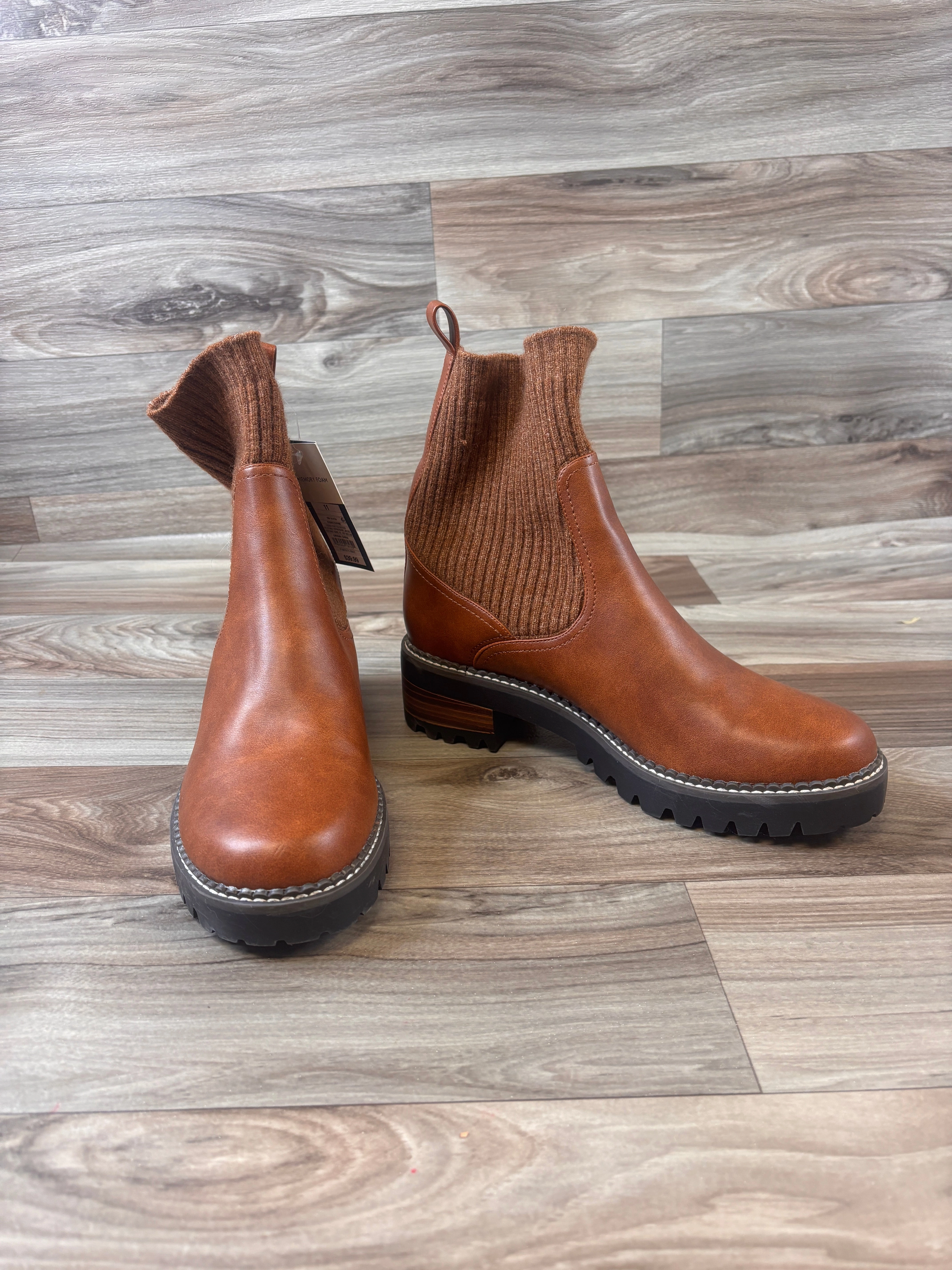 Boots Ankle Heels By Universal Thread In Brown, Size: 11