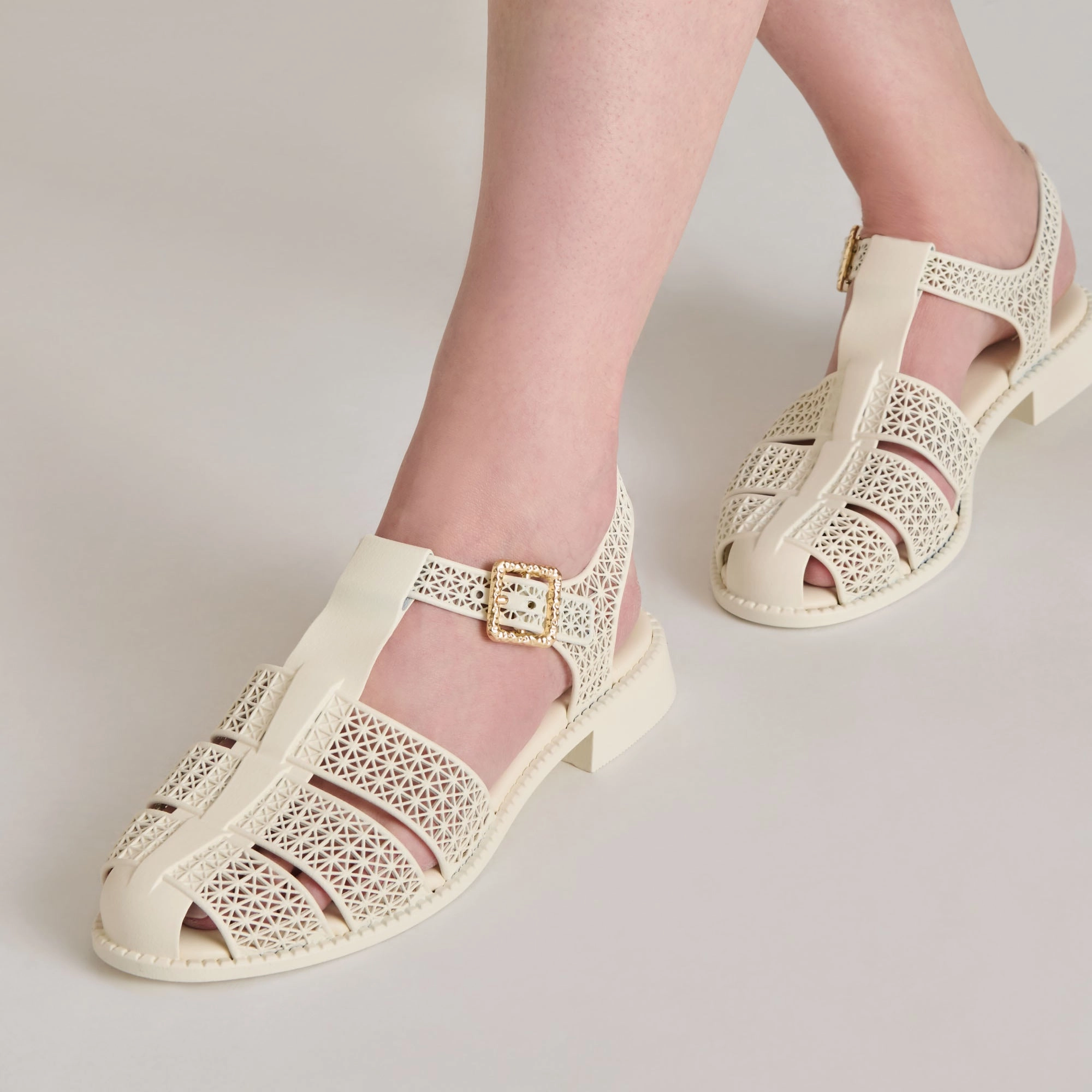 HOLIS 3D SANDALS IVORY