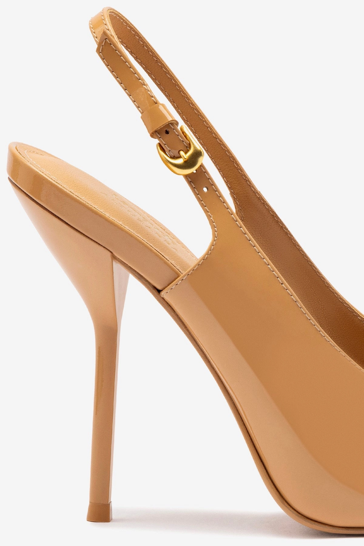 Larroudé x Altuzarra Pump In Tan Patent Leather