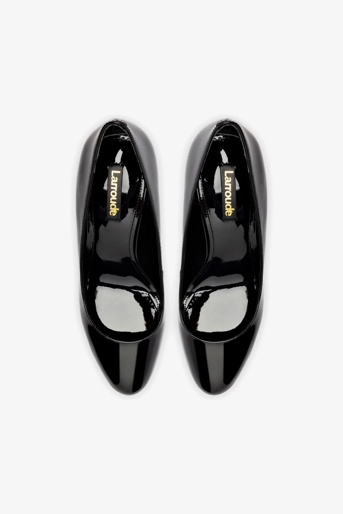 Michelle Lo Pump In Black Patent Leather