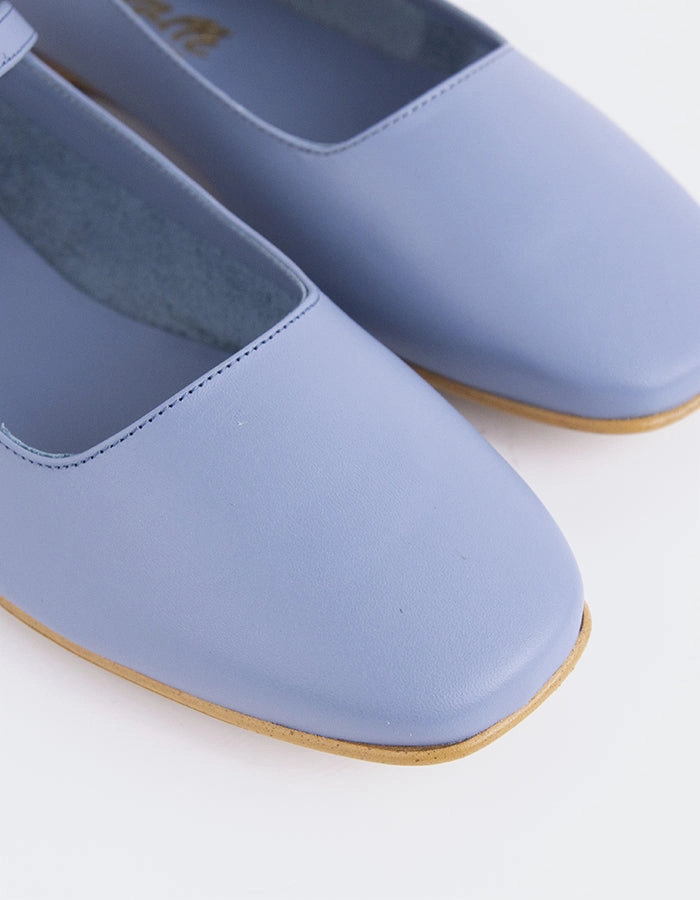 Reubena Blue Leather