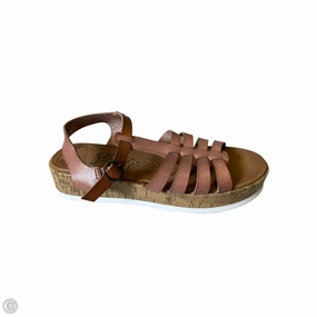 Sandals Heels Wedge By Jelly Pop In Beige, Size: 6