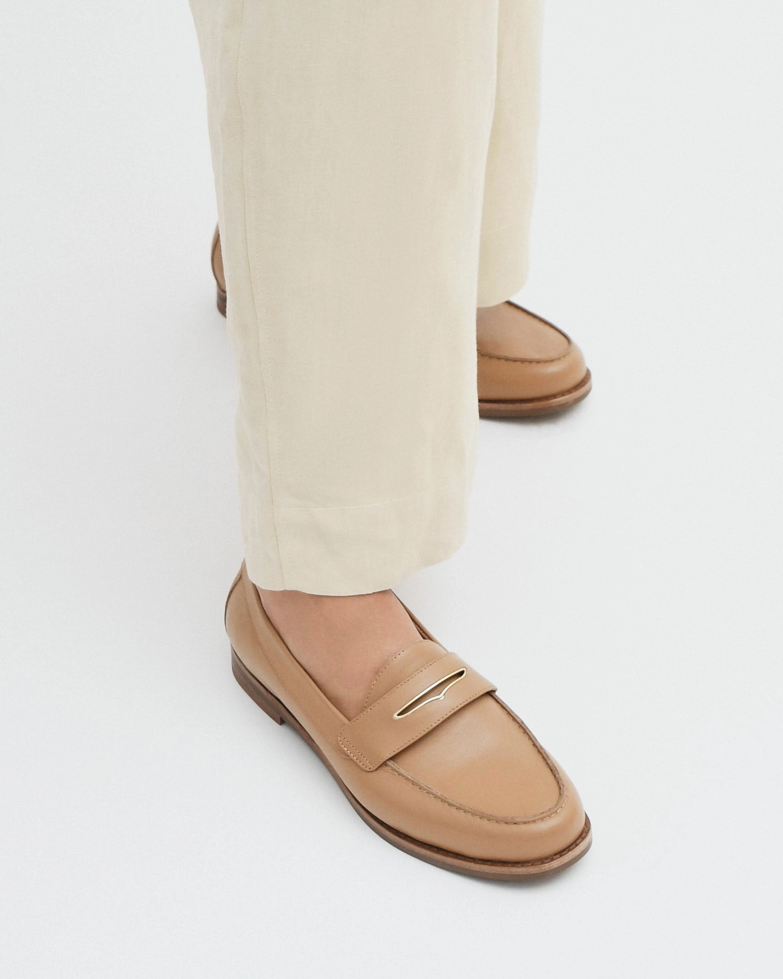 TAVI LOAFERS TAN LEATHER