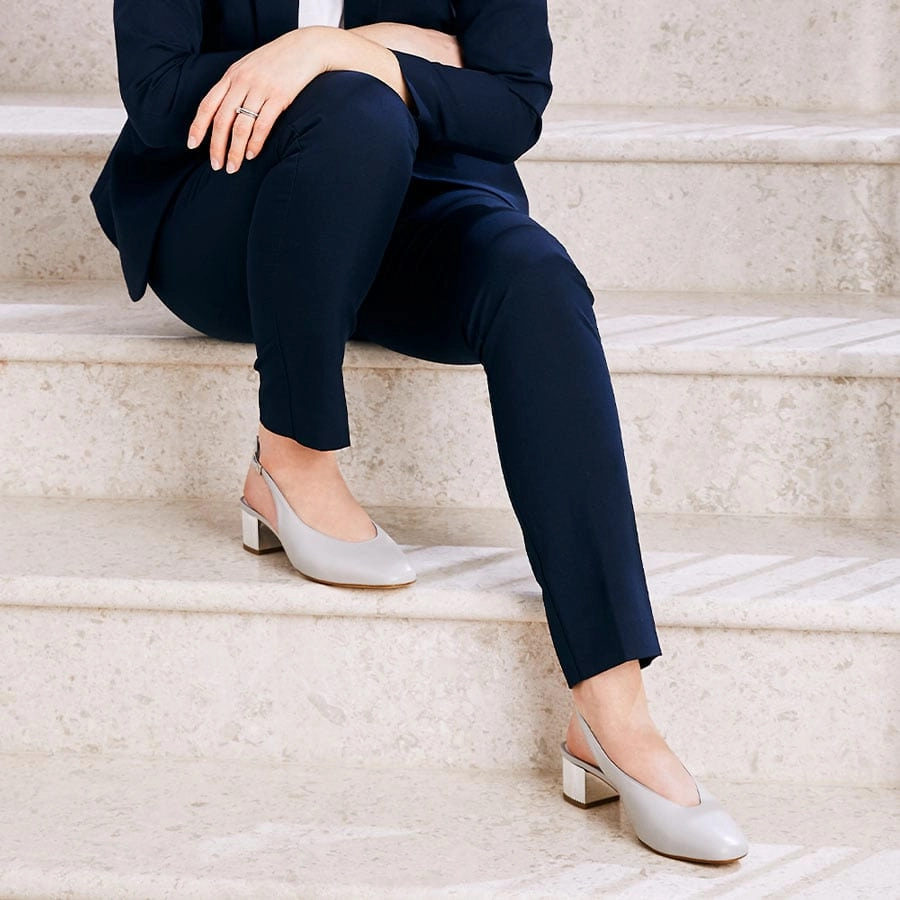 Verity: Pale Gray Leather